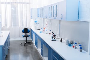 height adjustable lab table